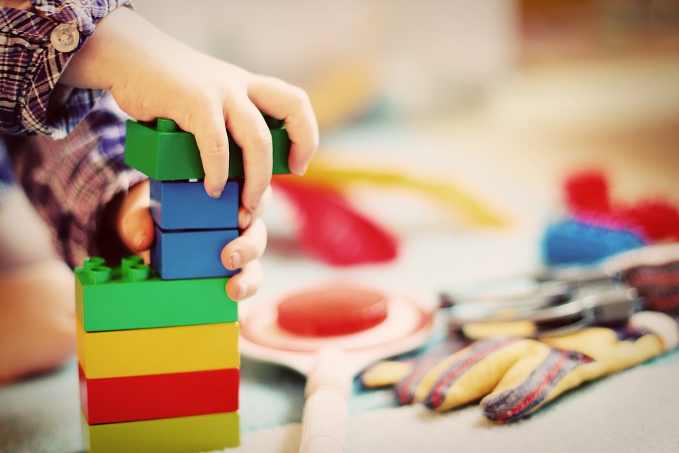 Research Paper on Child Development – The Roles of Toys